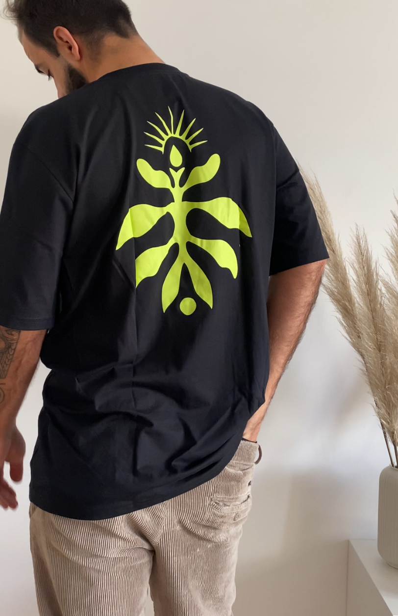Camiseta Aflora Oversized - Flower